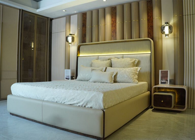 Luxury Meets Comfort: Designing the Perfect Bedroom Oasis
